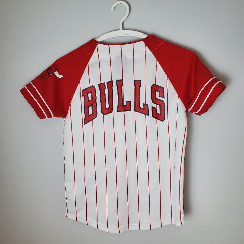 Chicago Bulls UNK Jersey, Kids/Youth 10-12, Baseball Style, NBA Basketball Shirt